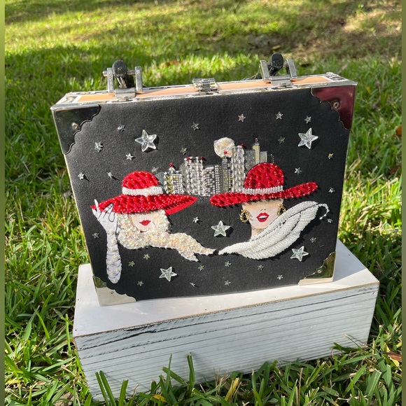 Handbags - Vintage Braciano Sequence Red Hat Cigar Box Purse